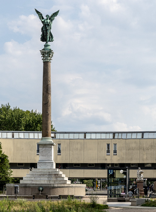 Mehringplatz mit der Friedenssäule Berlin