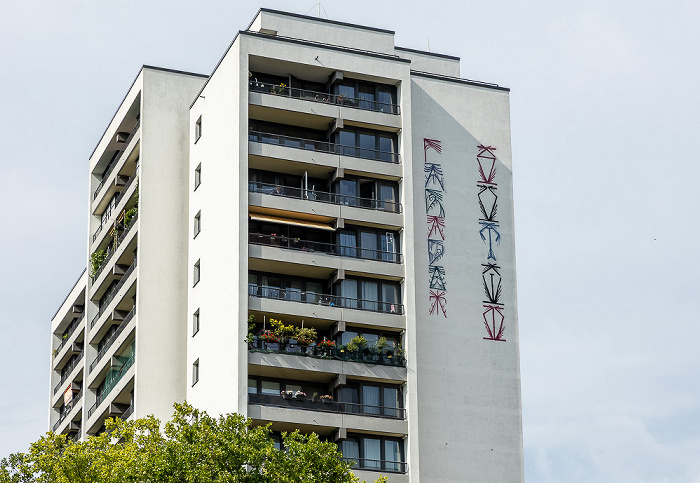 Mehringplatz / Friedrichstraße: Street Art Berlin