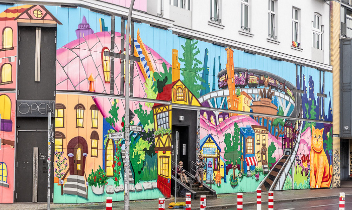 Bülowstraße: Museum Urban Nation - Street Art Berlin
