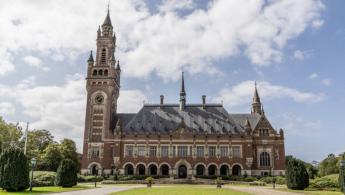 Vredespaleis (Friedenspalast) mit dem Cour internationale de Justice / International Court of Justice (Internationaler Gerichtshof) Den Haag