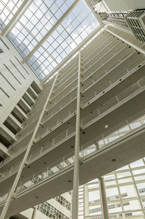 Stadhuis Den Haag mit dem Atrium City Hall Den Haag