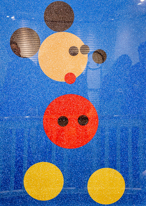 Moco Museum: Micky (von Damien Hirst) Amsterdam