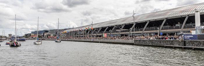 IJ (SAIL Amsterdam 2025), De Ruijterkade, Bahnhof Amsterdam Centraal Amsterdam