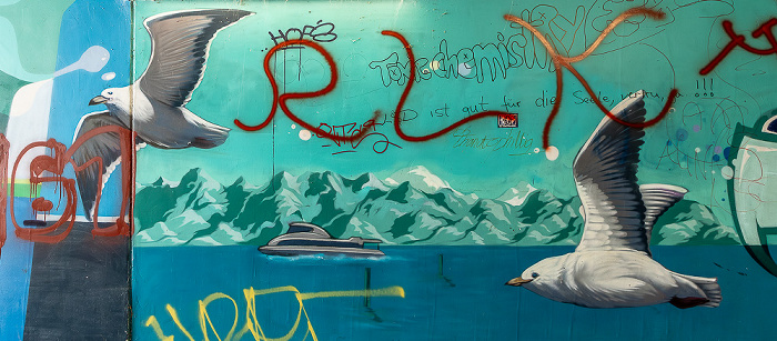 Alte Rheinbrücke: Street Art Konstanz