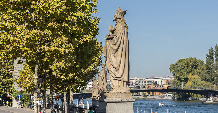 Rheinsteig, Seerhein mit Fahrradbrücke Konstanz