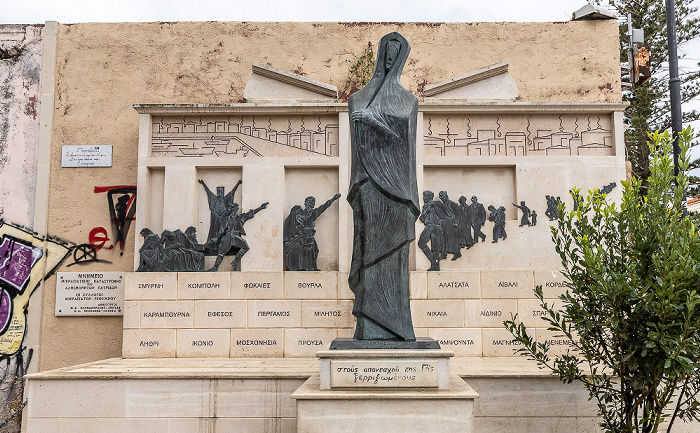 Πλατεία Μικρασιατών (Mikrasiaton Platz): Denkmal zum Griechisch–Türkischen Krieg (Kleinasiatische Katastrophe) Rethymno
