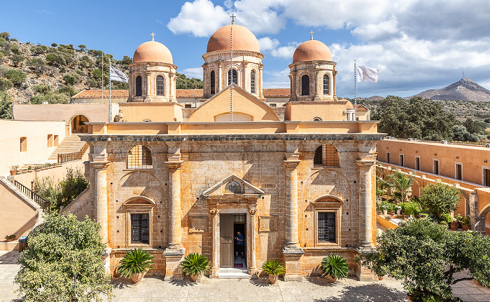 Moni Agia Triada Akrotiri