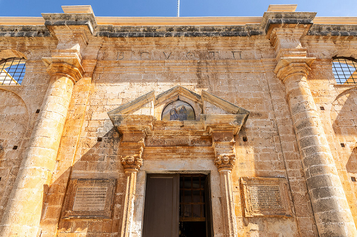 Moni Agia Triada Akrotiri