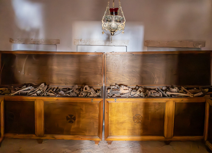 Moni Agia Triada Akrotiri