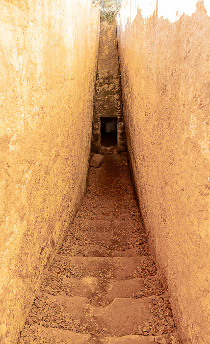 Nekropole Armeni (Νεκρόπολη Αρμένων, Spätminoischer Friedhof) Armeni
