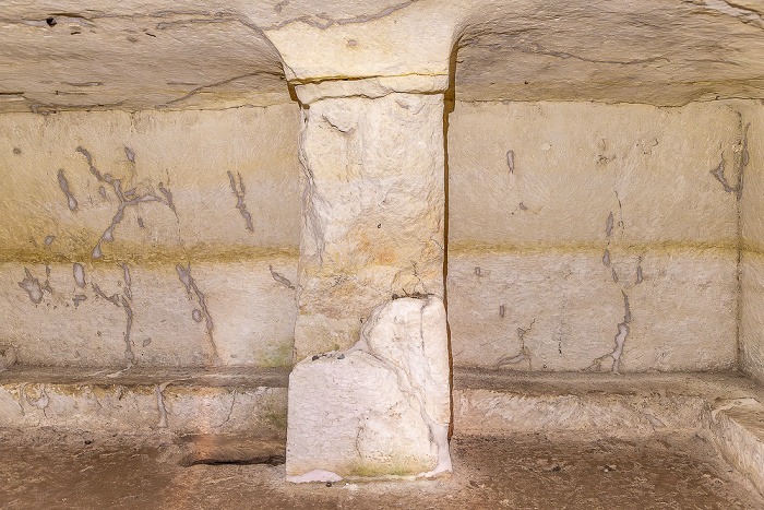 Nekropole Armeni (Νεκρόπολη Αρμένων, Spätminoischer Friedhof) Armeni