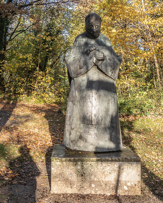 Isarinsel Oberföhring: Statue St. Emmeram München