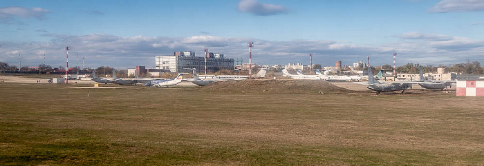 Aeroportul Internațional Chișinău Eugen Doga (Internationaler Flughafen Chișinău) Chișinău