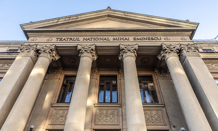 Bulevardul Ștefan cel Mare și Sfânt: Teatrul Național Mihai Eminescu Chișinău