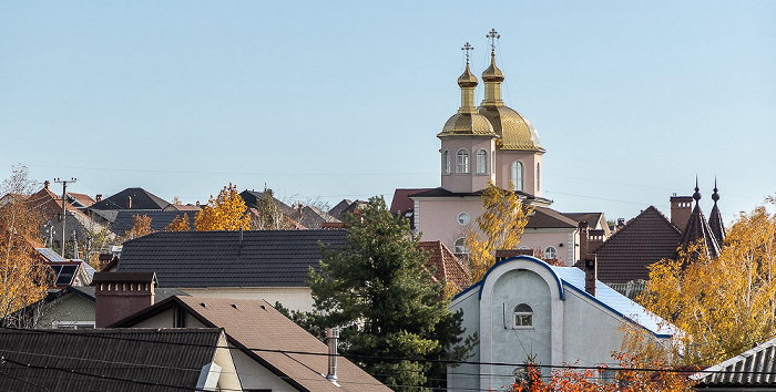 Biserica „Nașterea Domnului” Stăuceni