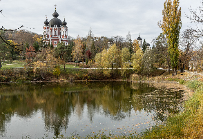 Lacul Curchi, Kloster Curchi (Mănăstirea Curchi) Curchi