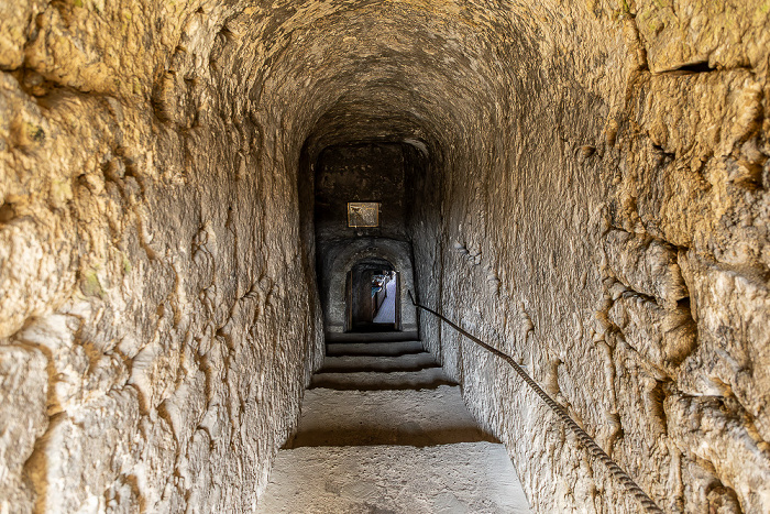 Orheiul Vechi: Mănăstirea Rupestră Peștera (Pestera Höhlenkloster) Butuceni
