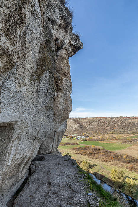 Orheiul Vechi: Mănăstirea Rupestră Peștera (Pestera Höhlenkloster) Butuceni