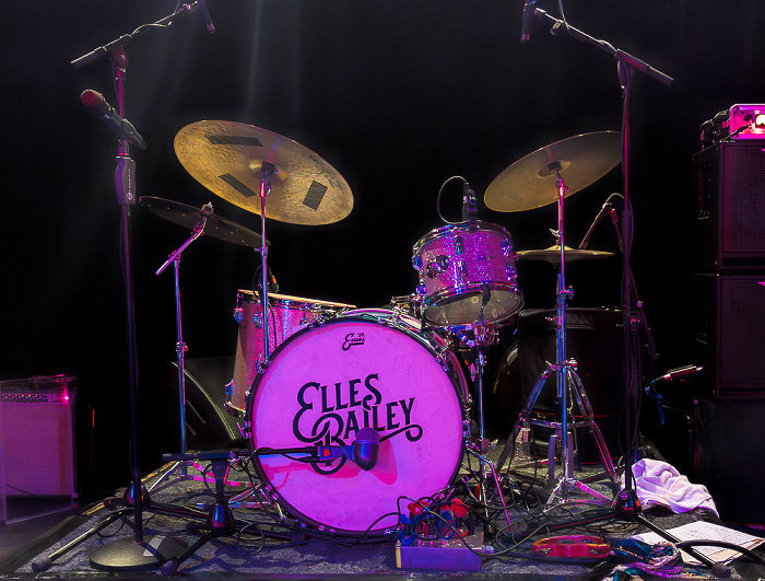 Ampere (Muffatwerk): Elles Bailey (+ Félix Rabin) München