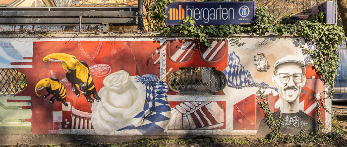 Zellstraße: Biergarten an der Muffathalle - Street Art München