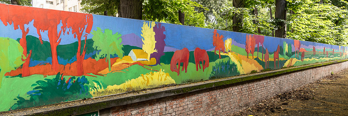 Via Arturo Cassoli: Street Art Ferrara