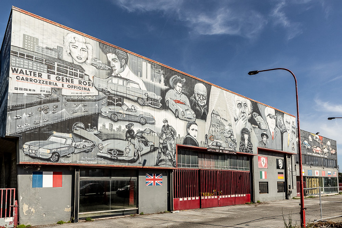 Strada Statale Aurelia: Street Art Marina di Pietrasanta