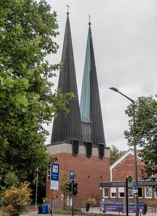 Glogauer Straße: Paul-Gerhardt-Kirche Nürnberg