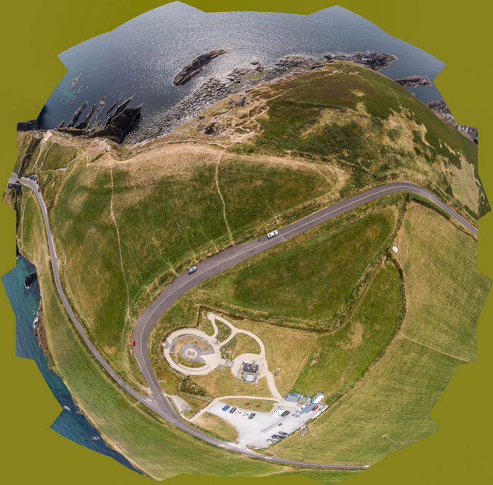 Old Head mit der Local Road L3233, Keltische See (Atlantik) County Cork