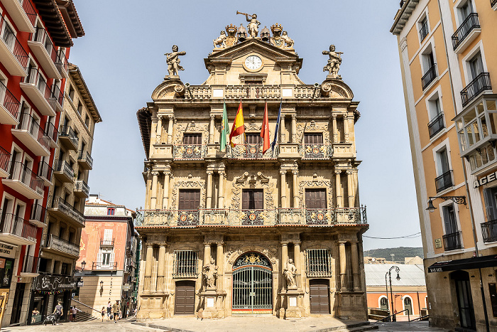 Plaza Consistorial: Ayuntamiento de Pamplona Pamplona