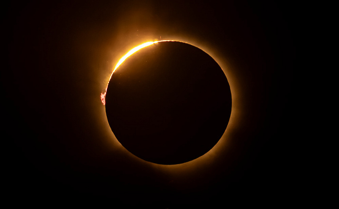 Parque del Agua Luis Buñuel: Totale Sonnenfinsternis Saragossa