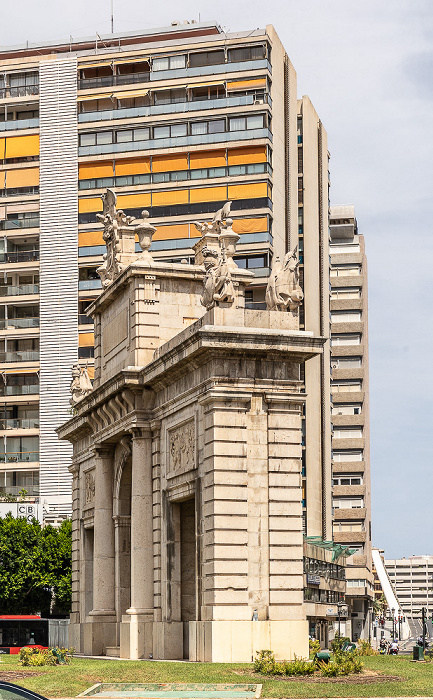 Valencia Plaça de la Porta de la Mar: Porta de la Mar