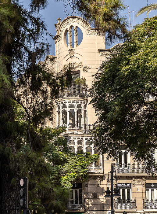 Valencia l'Eixample: Plaça de Cánovas del Castillo