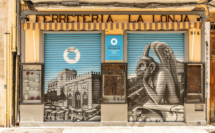 Calle de la Lonja: Street Art Valencia