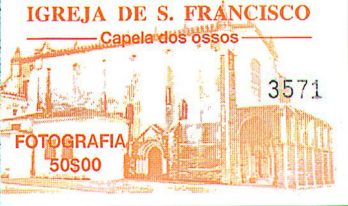 Évora Fotoerlaubnis Igreja de S. Francisco (Capela dos Ossos) Igreja do São Francisco