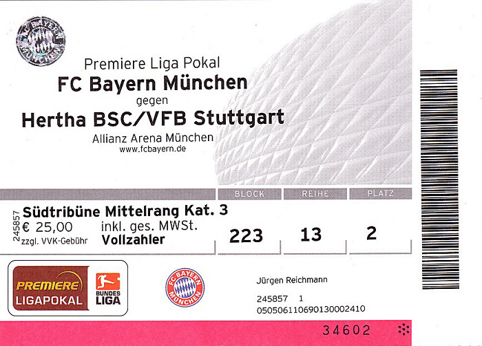 Allianz Arena: Ligapokal-Halbfinalspiel FC Bayern München - VfB Stuttgart