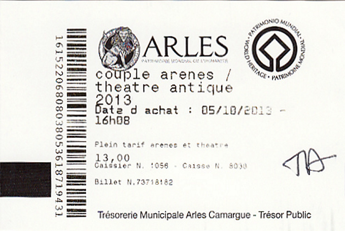 Arles Amphitheater, Theater